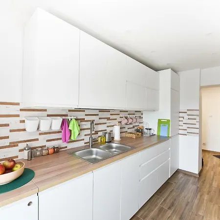 Apartament Centrum Z Miejscem Parkingowym Torun Exterior photo