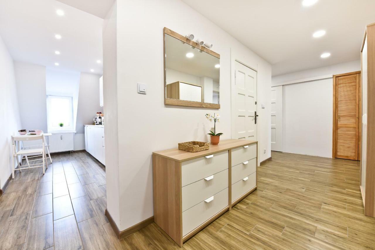 Centrum Z Miejscem Parkingowym Apartment Thorn
